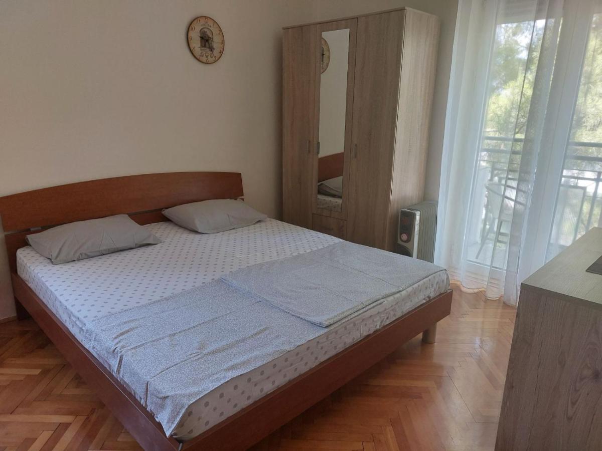 Apartment Music-Center, In The Center Of Podgorica Bagian luar foto